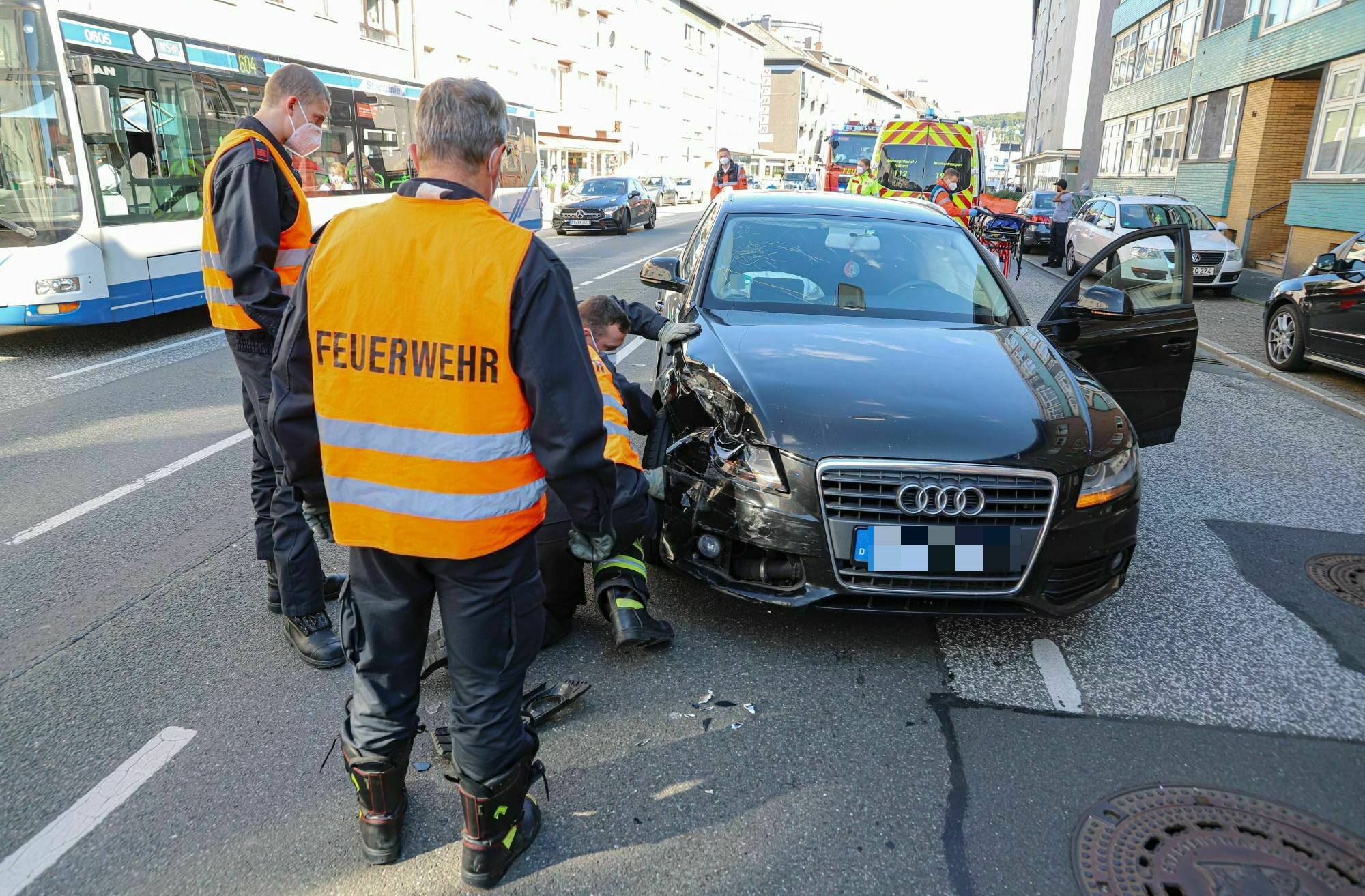 Unfall auf der Heckinghauser Straße​ in Wuppertal