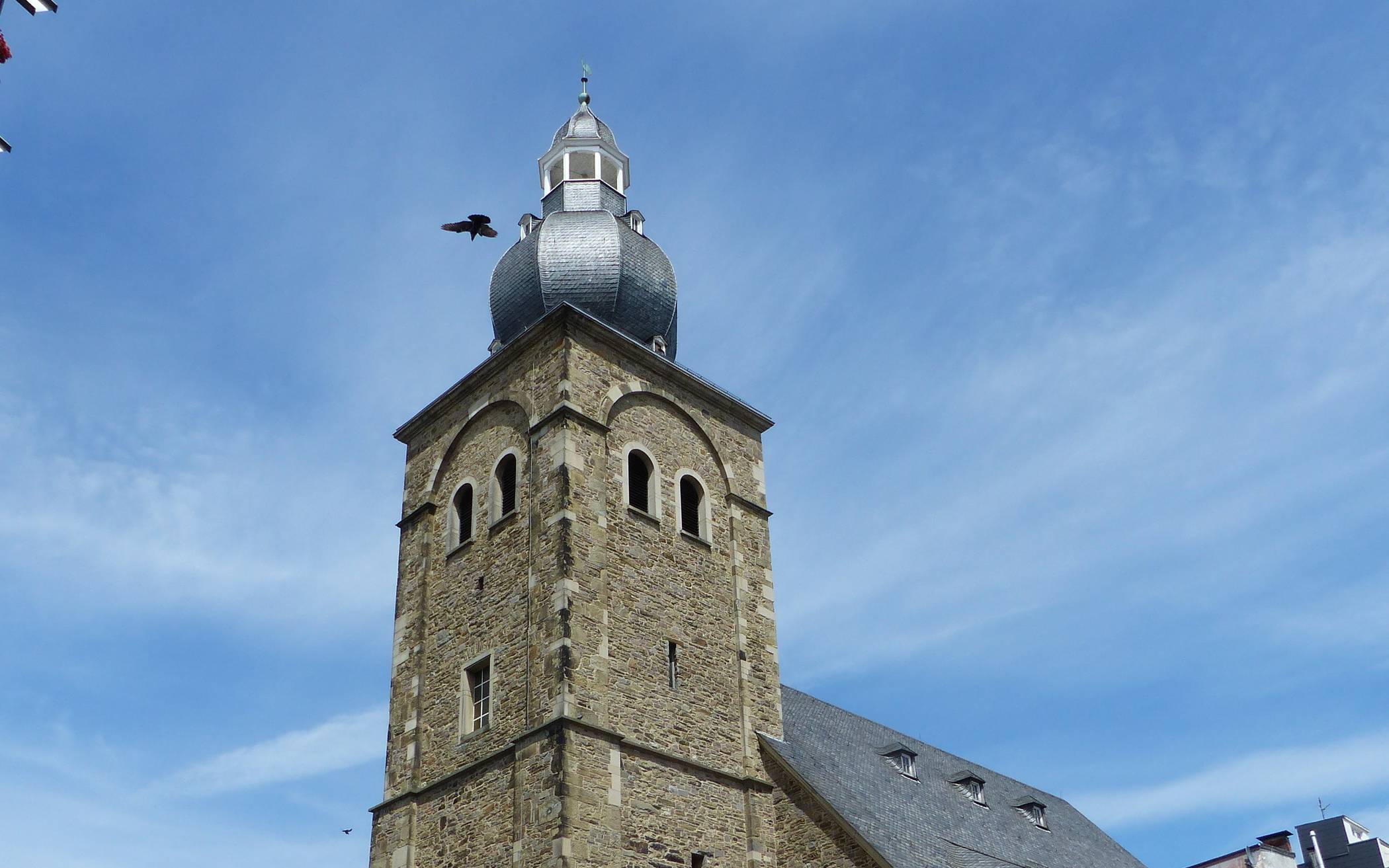  Der Turm der City-Kirche. 