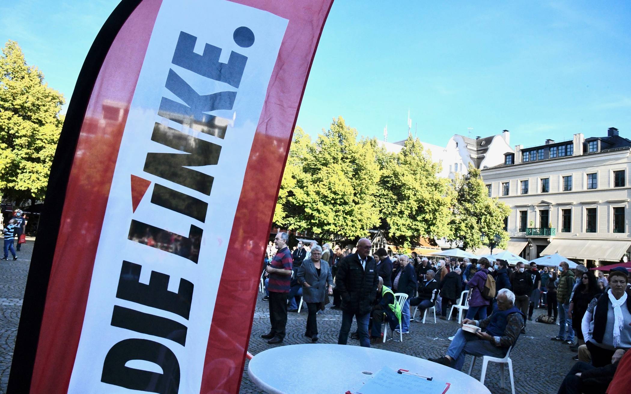 Veranstaltung der Linken im September 2021 auf dem Wuppertaler Laurentiusplatz.