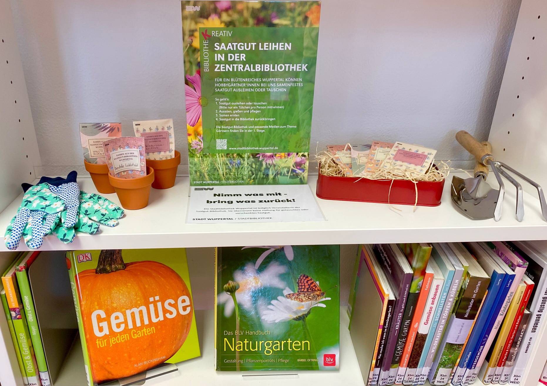 In der Saatgut-Bibliothek können Saatgut-Tütchen mitgenommen