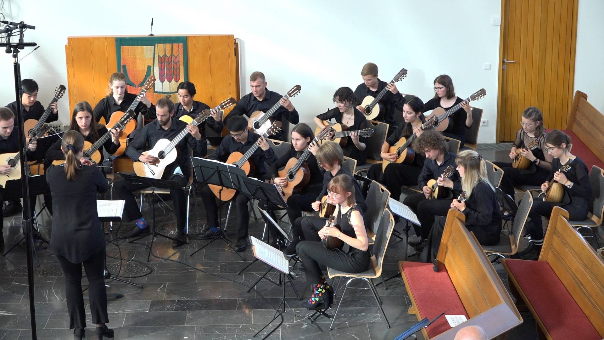 Das Orchester beim Auftritt in Ronsdorf