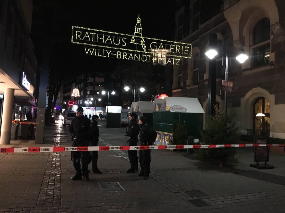 Bombendrohung gegen Rathaus Galerie