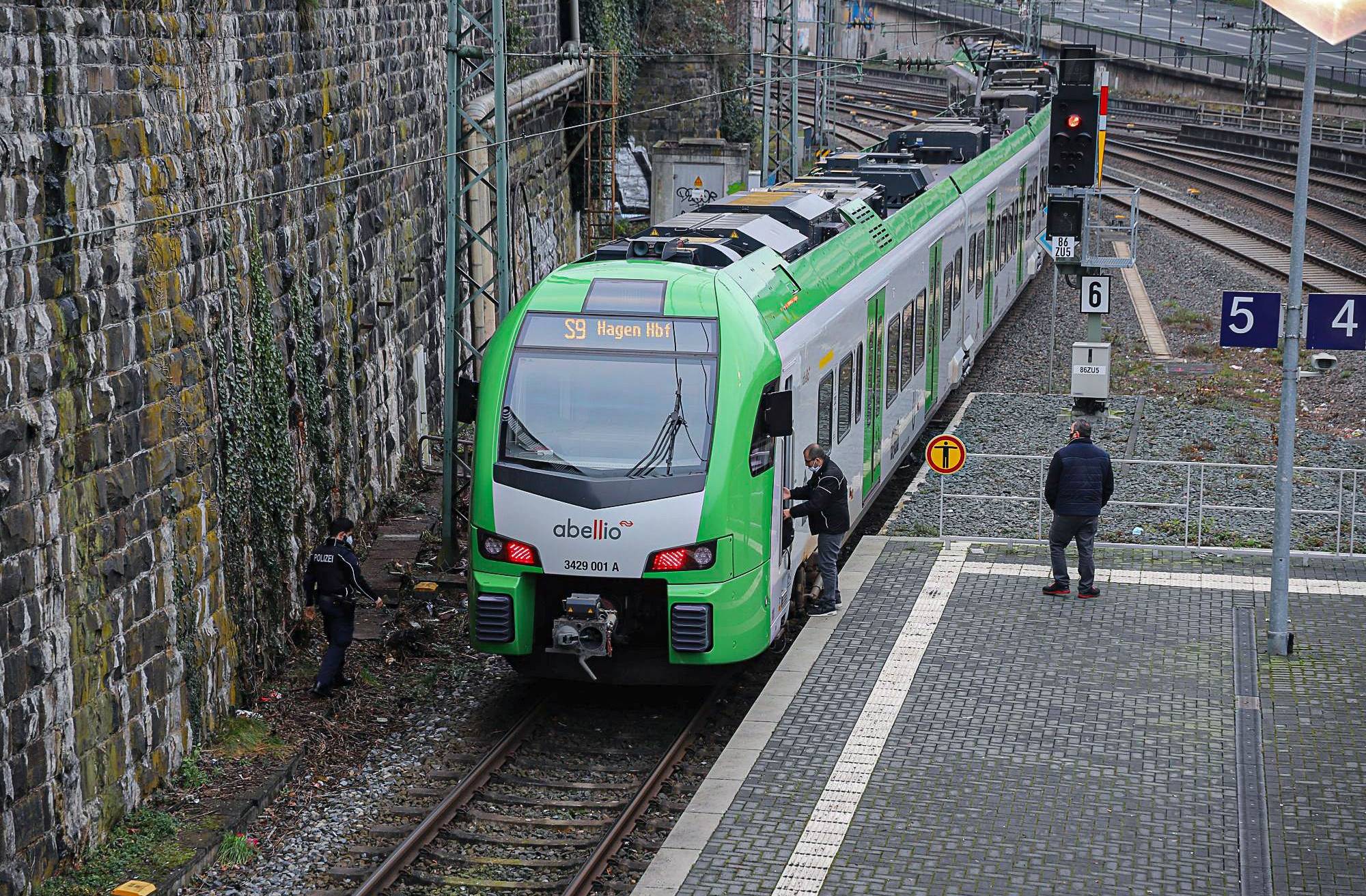 Züge in Wuppertal fahren wieder