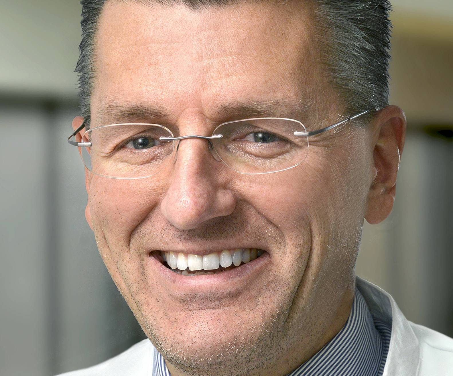  Prof. Marc Piroth, Chefarzt der Klinik für Strahlentherapie und Radio-Onkologie. 