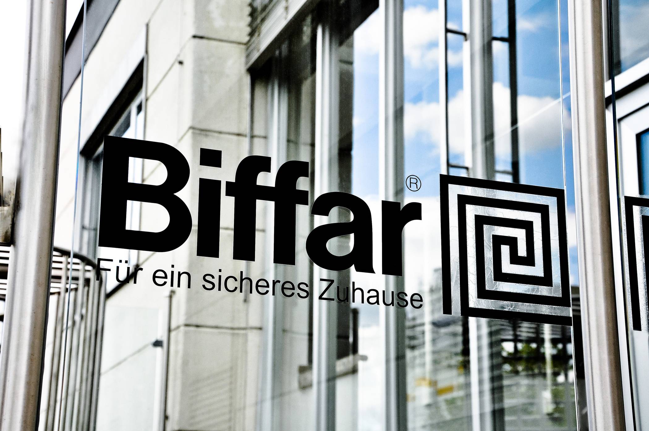 Wir sind für Sie da!: Biffar