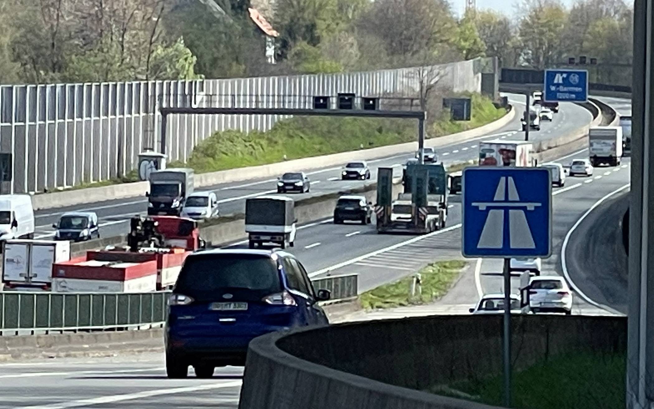  Die A46 in Wuppertal (Symbolbild). 