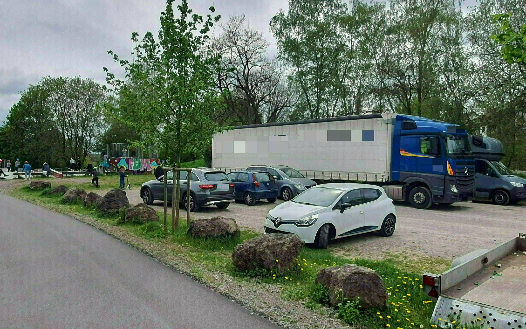 Antrag: Keine LKW auf Parkplatz Homanndamm