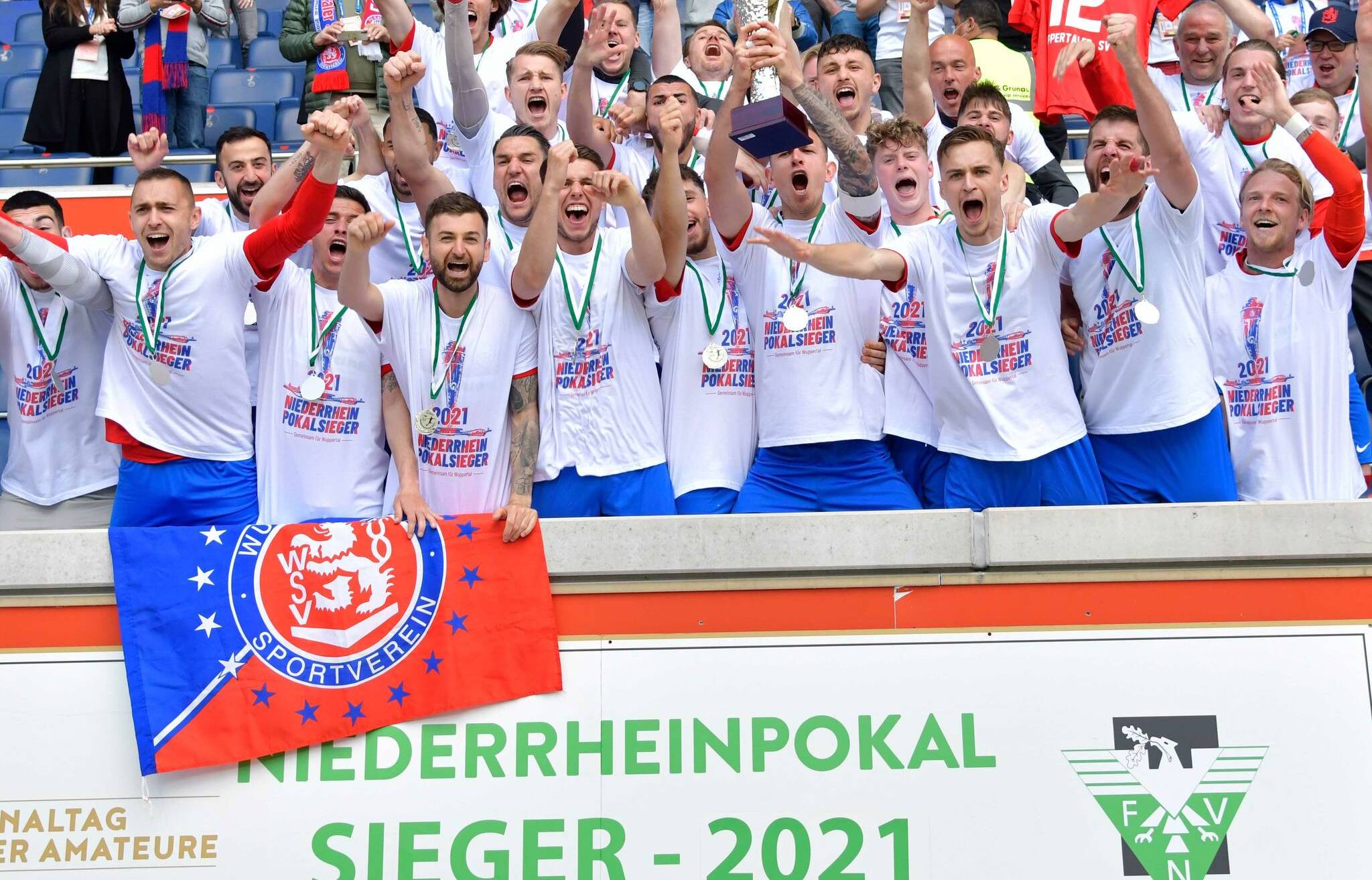 Nach dem 2:1-Sieg im Niederrheinpokal-Finale gegen