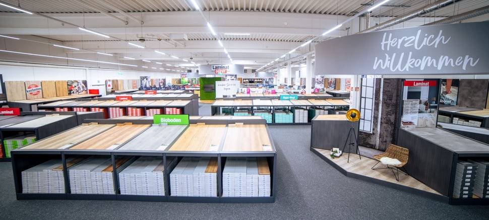  Blick in eine LaminatDEPOT-Filiale. 