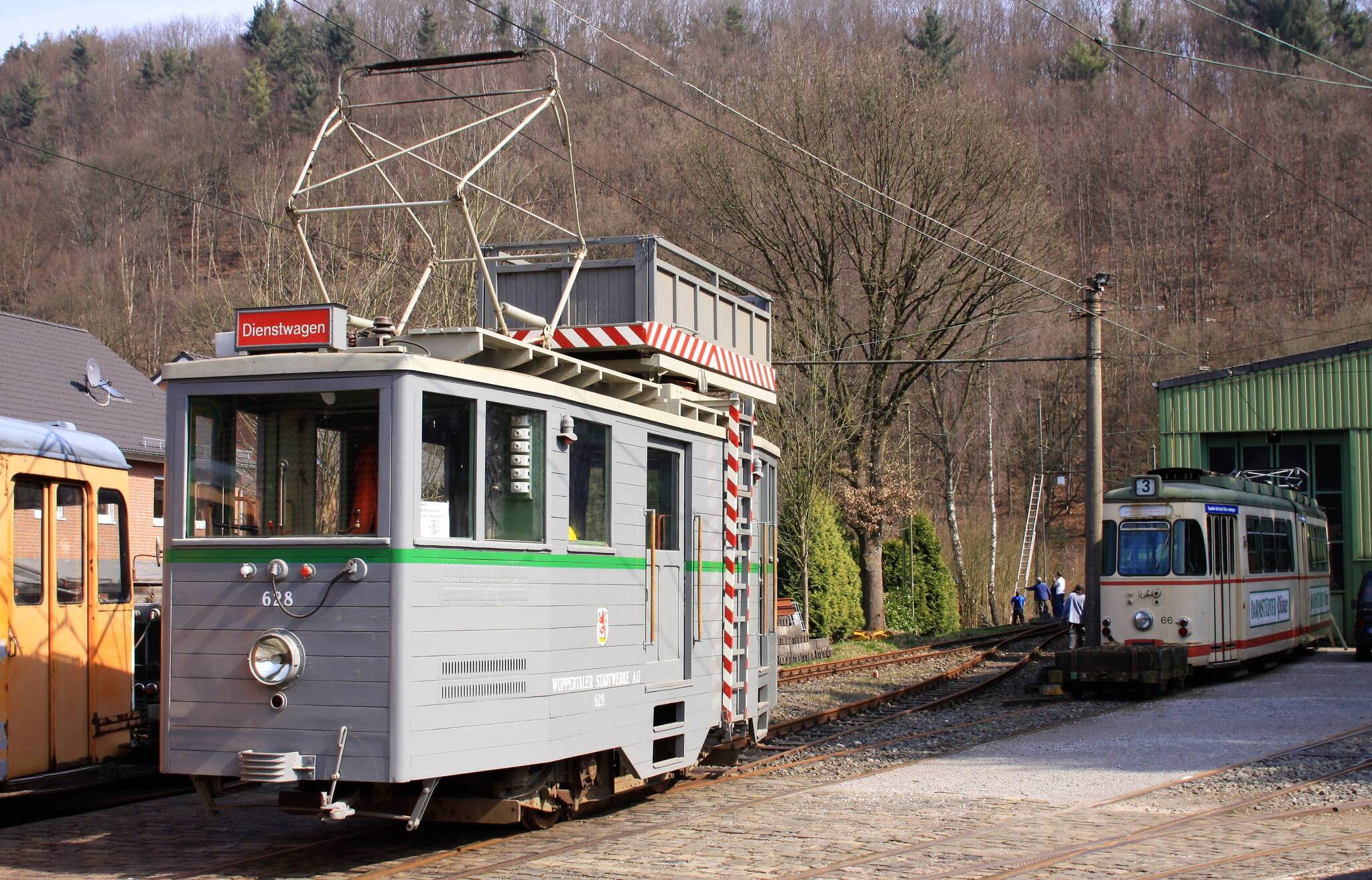 Der Turmtriebwagen 628 der Bergischen Museumsbahnen.