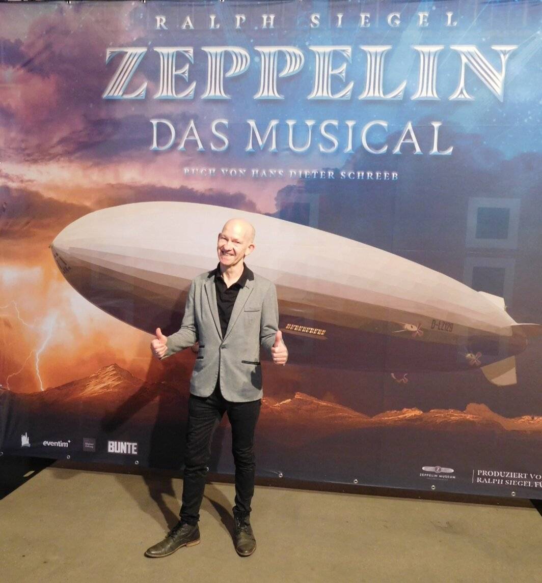 Patrick Stanke hebt mit dem „Zeppelin“ ab