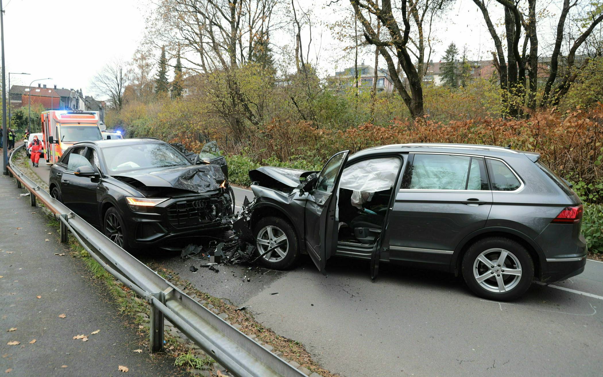 Schwerer Unfall auf Lüttringhauser Straße