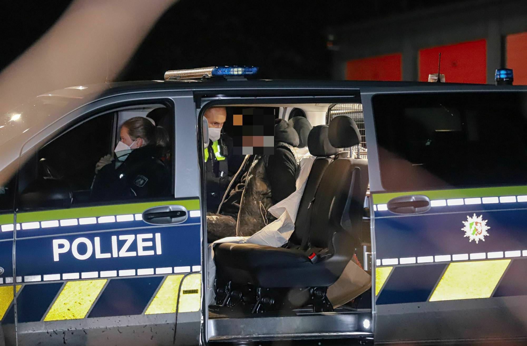 Polizeieinsatz in Wuppertal: Aus der Tiefe ins Gewahrsam