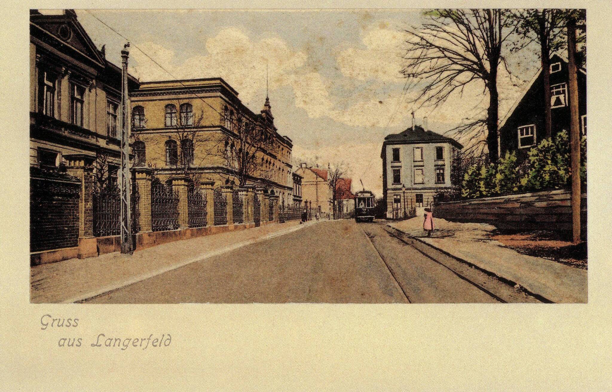 Diese Ansichtskarte der Barmerstrasse, heutige Langerfelder Straße, zeit die Alb. &amp;...