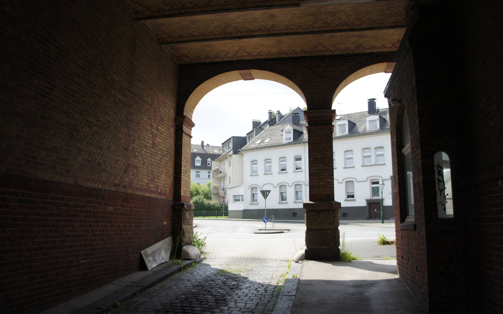 Alb. &amp; E. Henkels, Hauptgebäude,...