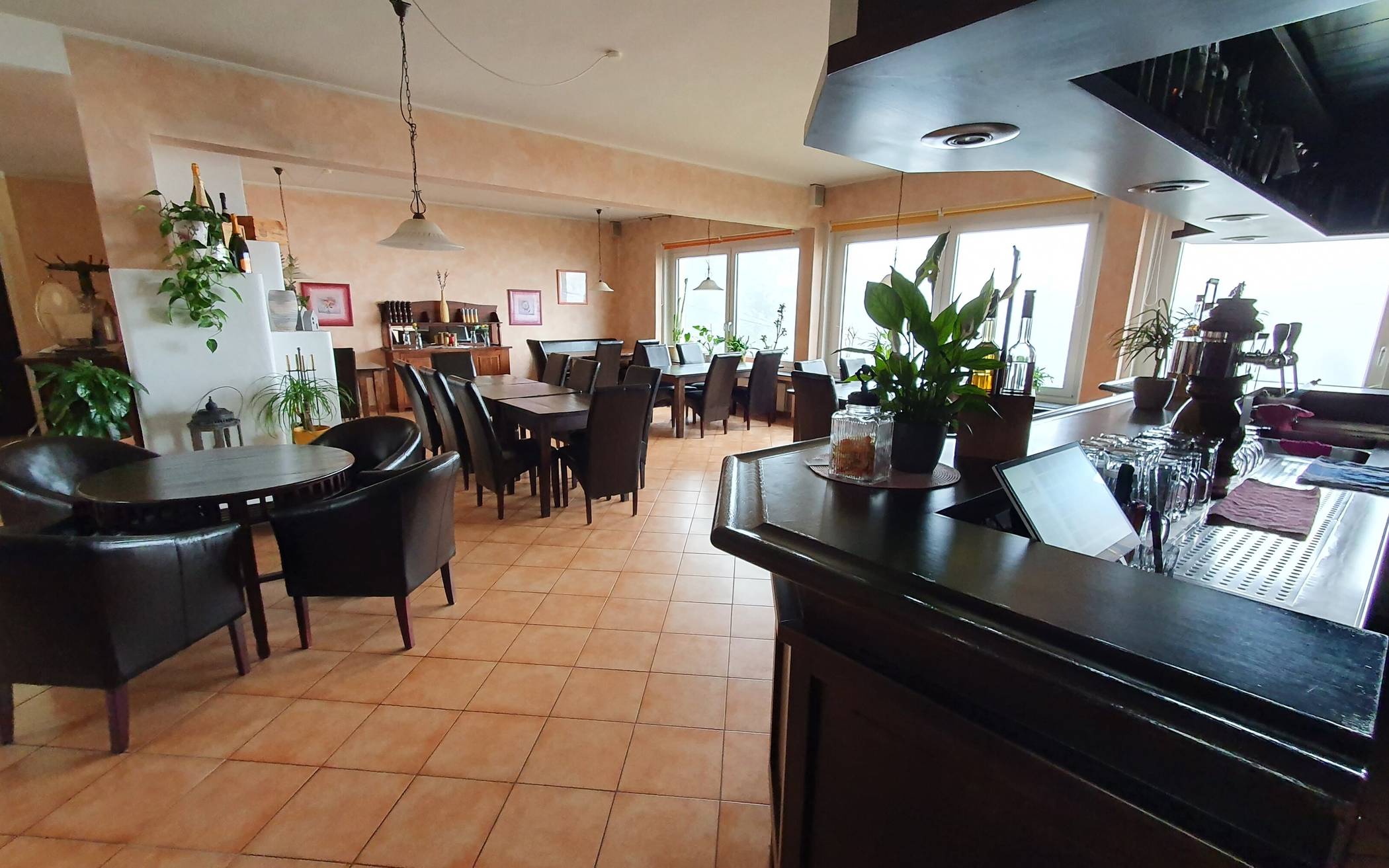 Den Talblick gibt‘s im Restaurant noch...