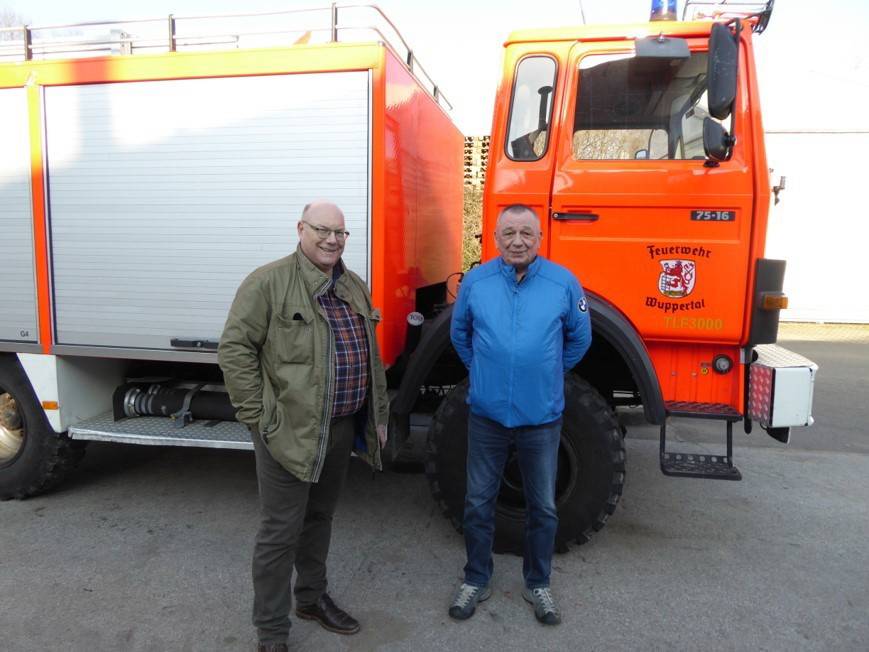 Feuerwehr spendet Fahrzeuge für Ukraine