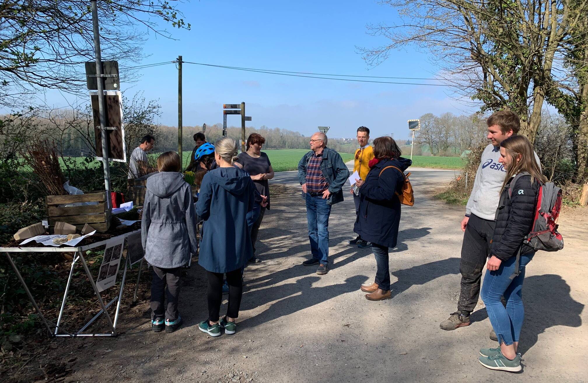 Die Setzlinge wurden kostenlos an Interessierte