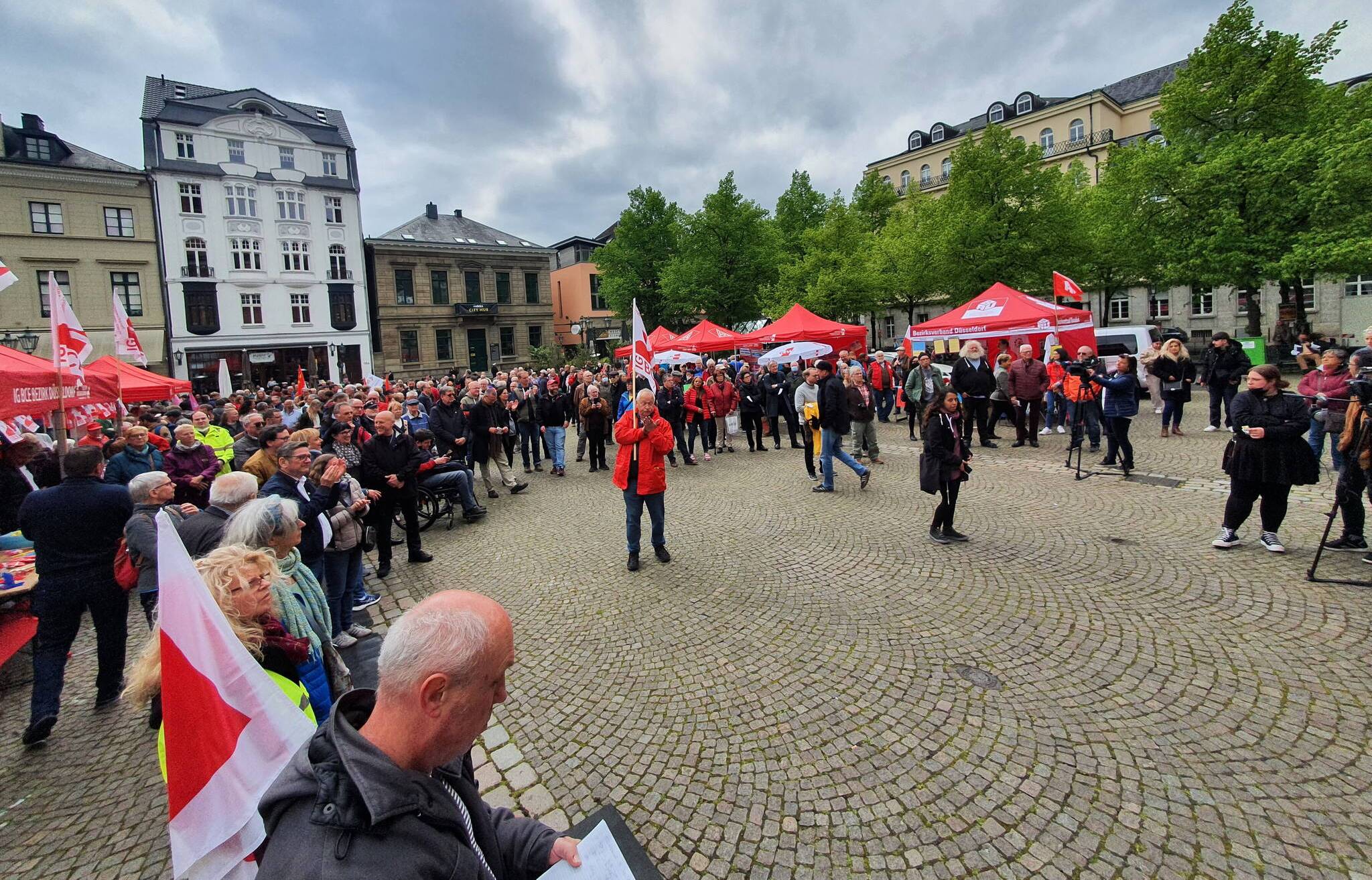 500 Personen bei Maikundgebung des DGB in Wuppertal