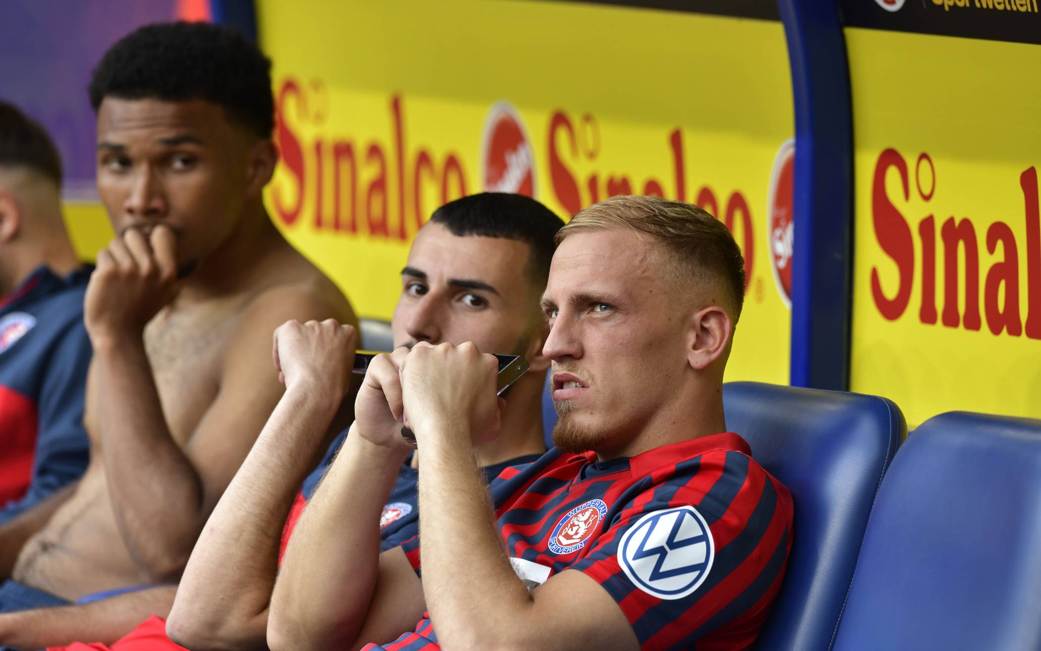 Enttäuschung auf der...