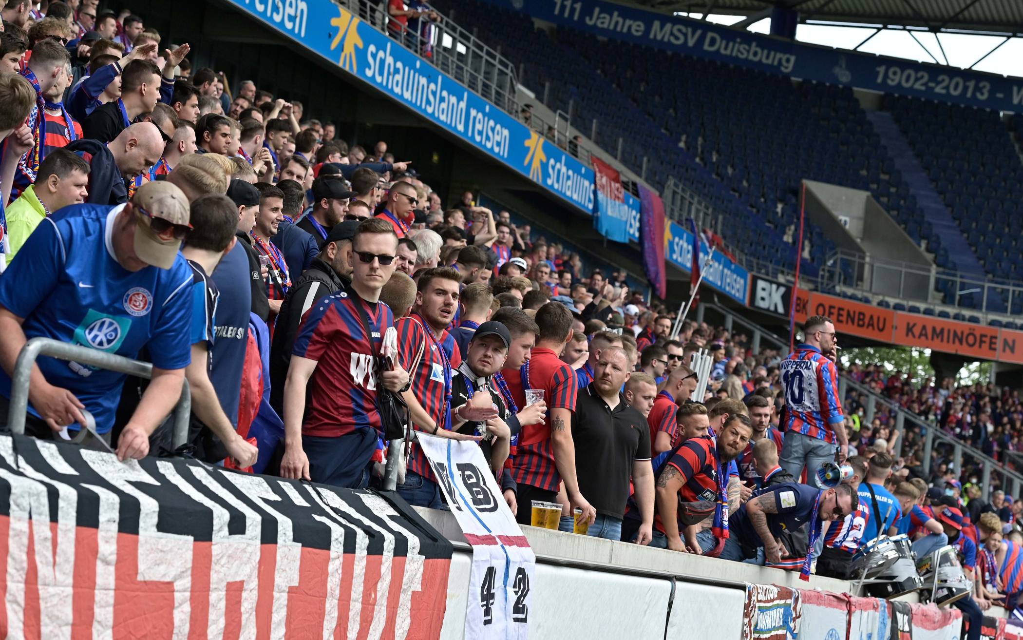 Die WSV-Fans auf der...