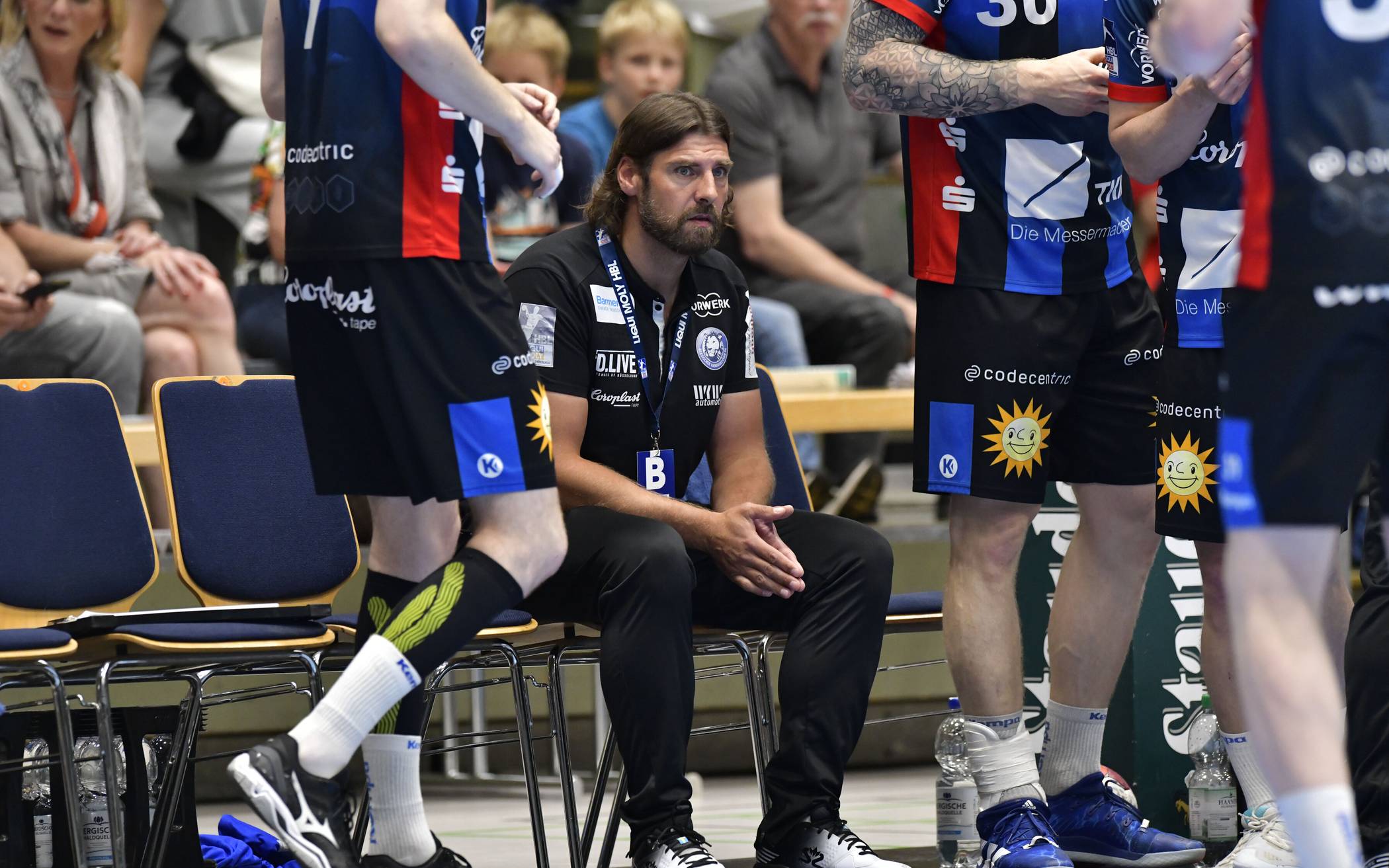  Trainer Sebastian Hinze bestreitet in Flensburg die vorletzte Partie für den BHC vor seinem Wechsel zu den Rhein-Neckar Löwen. 