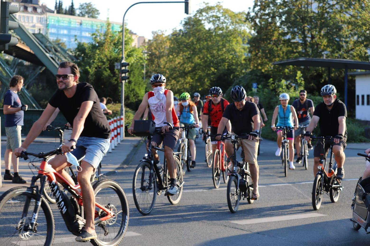 Demo für besseren Radverkehr in Wuppertal