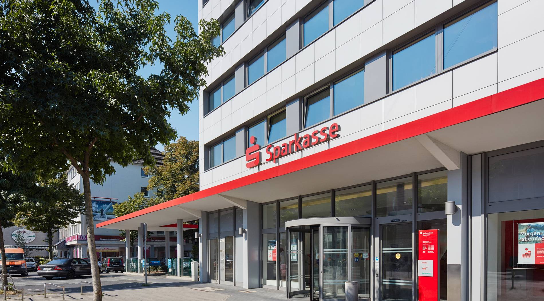 Wuppertal Sparkasse schließt wegen Corona vorübergehend Filialen
