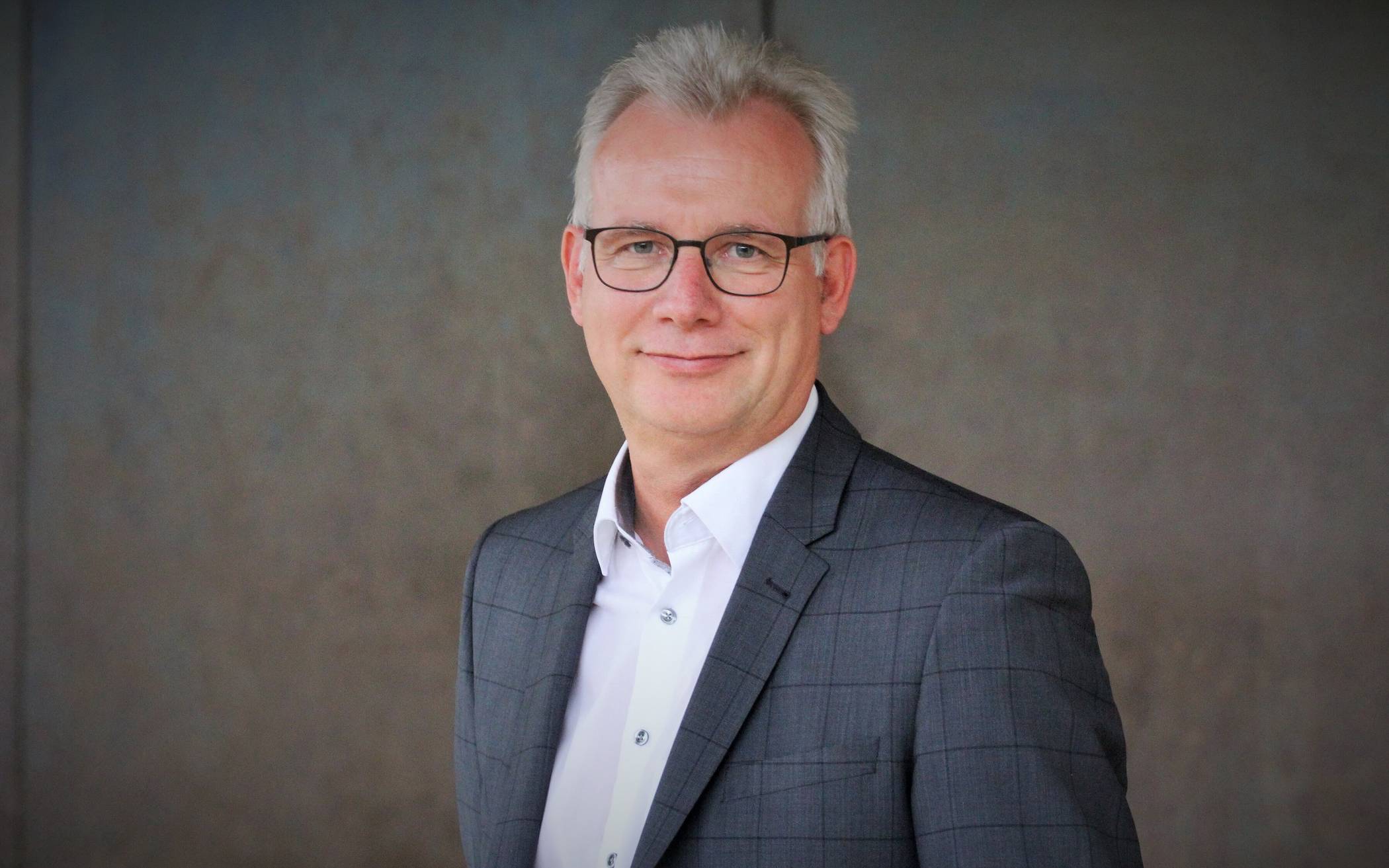  Michael Schwunk (Geschäftsführer des AGV Metall von Wuppertal und Niederberg) 