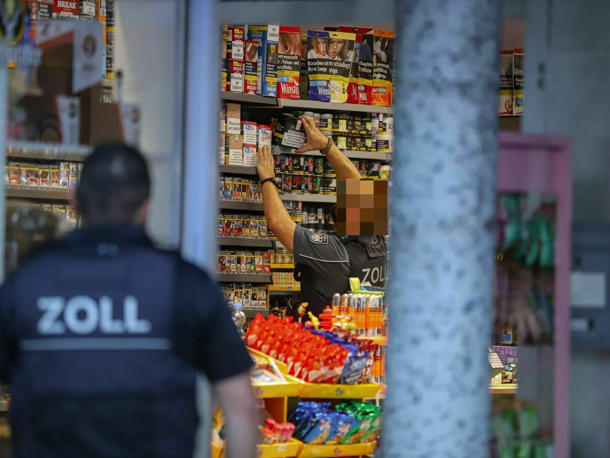 Razzia an der Berliner Straße
