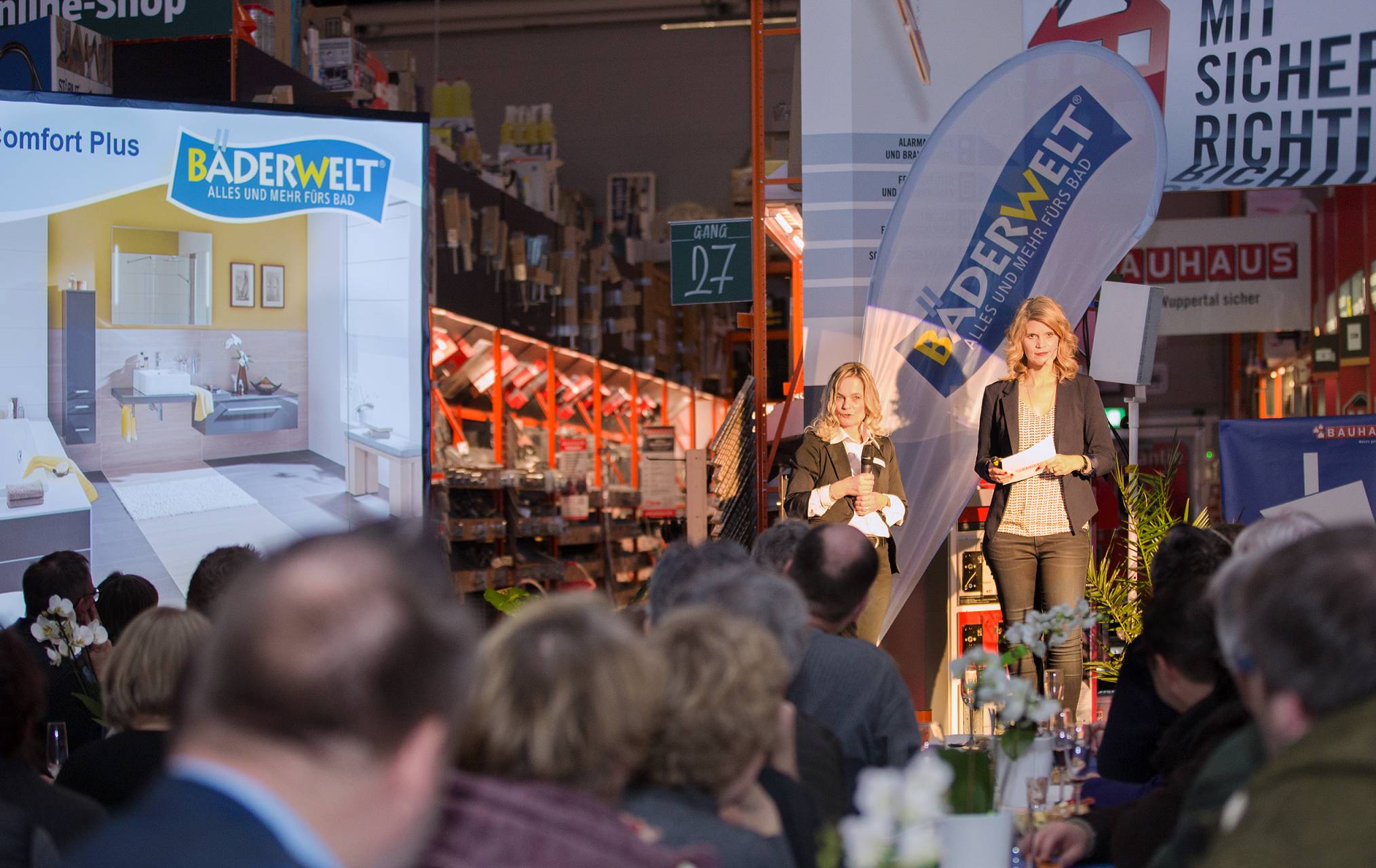  Jetzt anmelden: Im BAUHAUS auf Lichtscheid steigt am 30. September 2022 die kostenlose Nacht des Bades. 