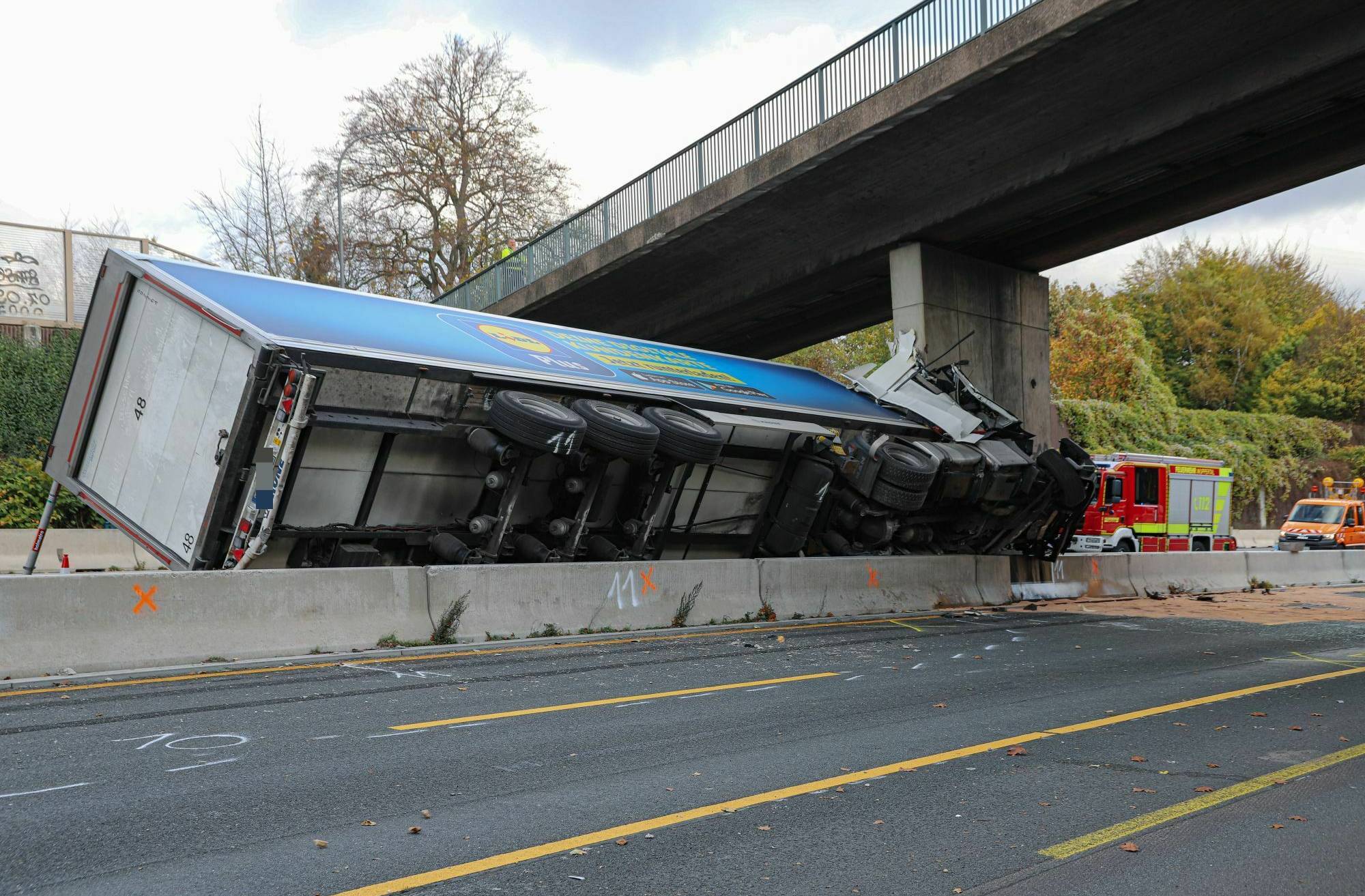 Zwei folgenreiche Unfälle ereigneten sich Ende des Jahres: Am Morgen des 2. November...