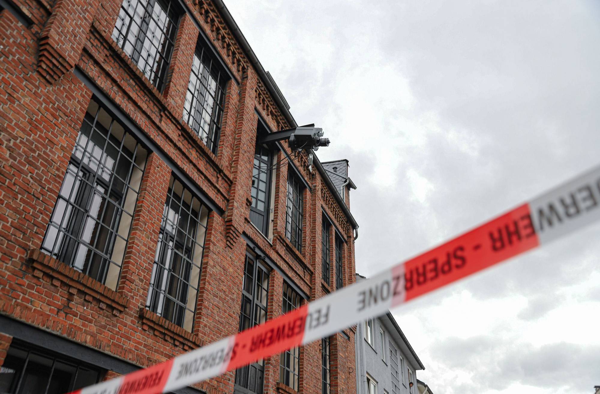 Defekter Ladekran verursacht in Wuppertal Feuerwehr-Einsatz​