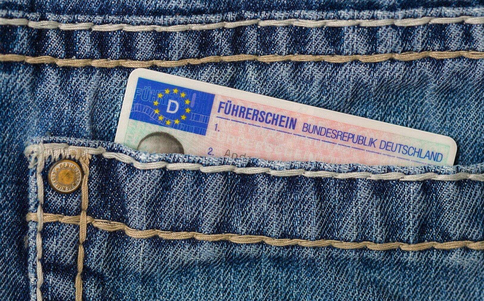 Der EU-Führerschein hat die Größe einer