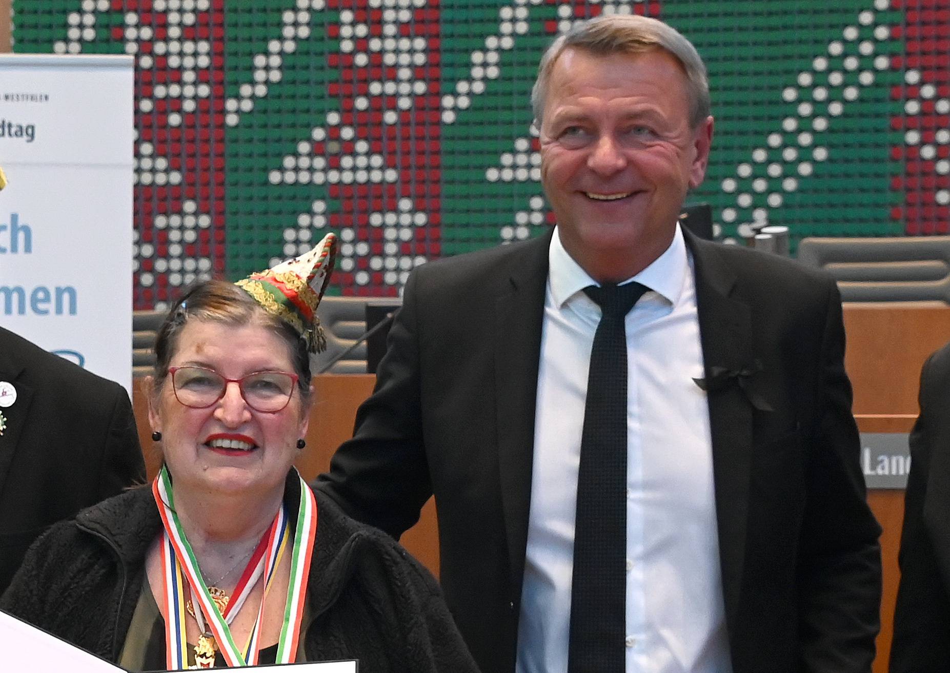  Landtagsvizepräsident Christof Rasche ehrte Marietta Appelmann. 