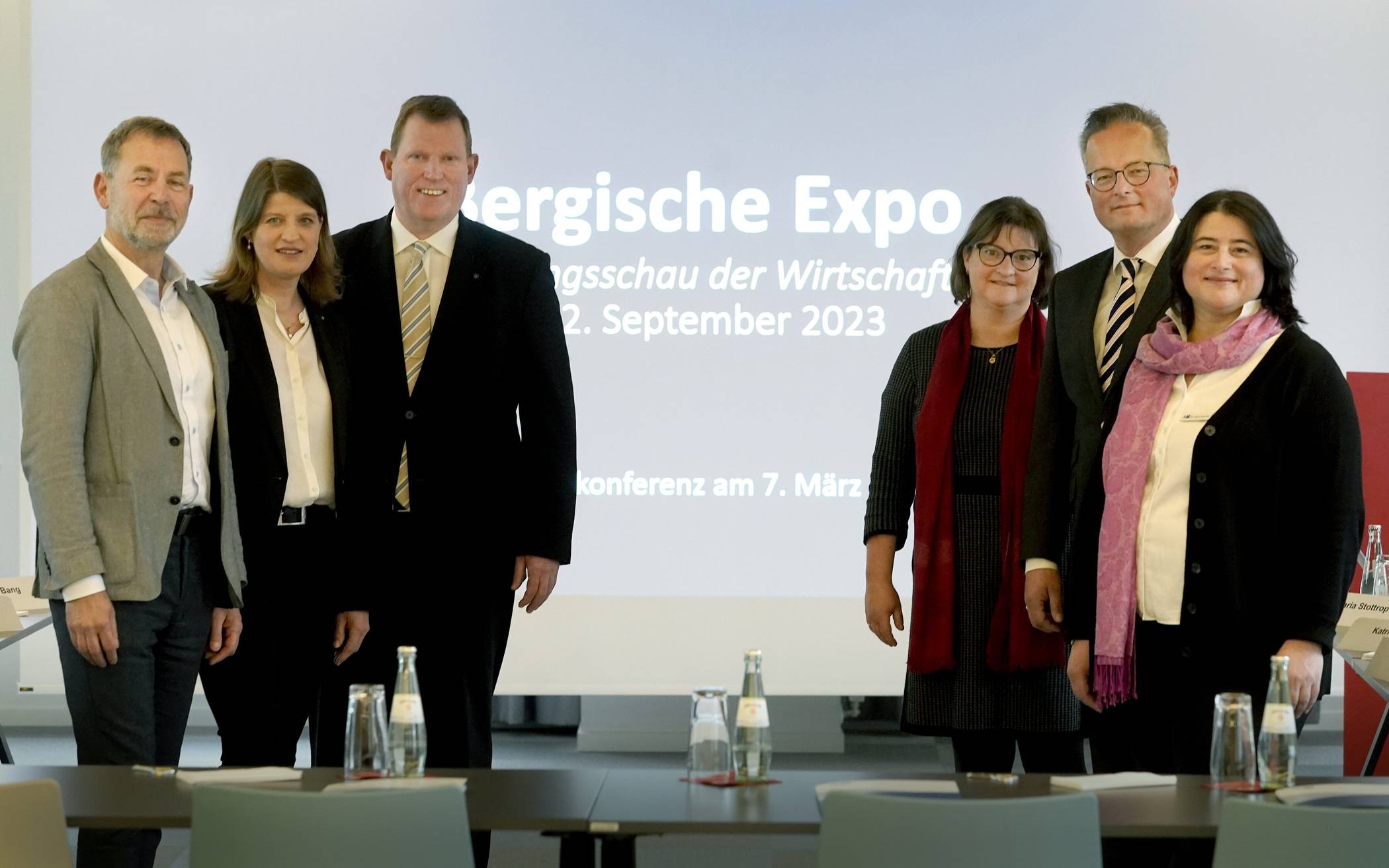 Von li.: Martin Bang, Katrin Becker,