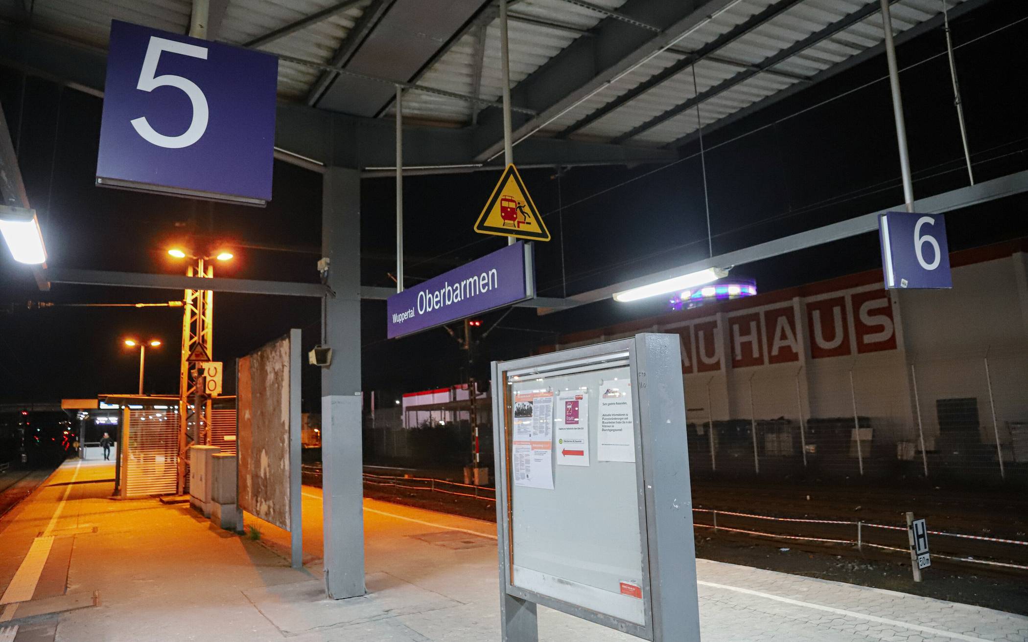  Die Gleise und die Bahnsteige bleiben am Montag leer. 