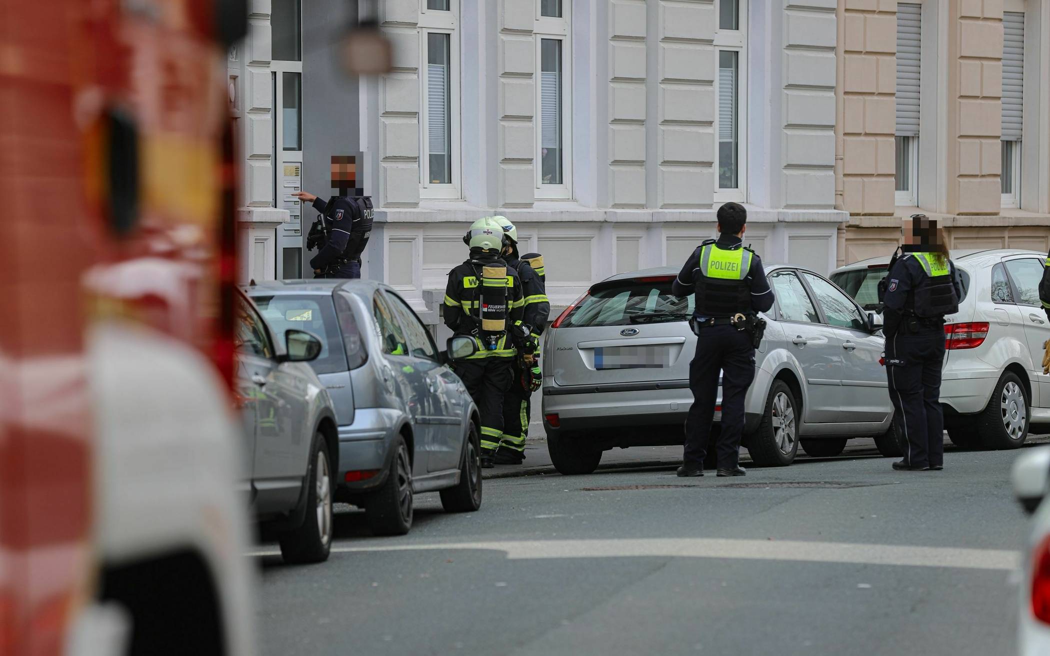 Feuerwehr-Einsatz in Wuppertal wegen Gasgeruch​