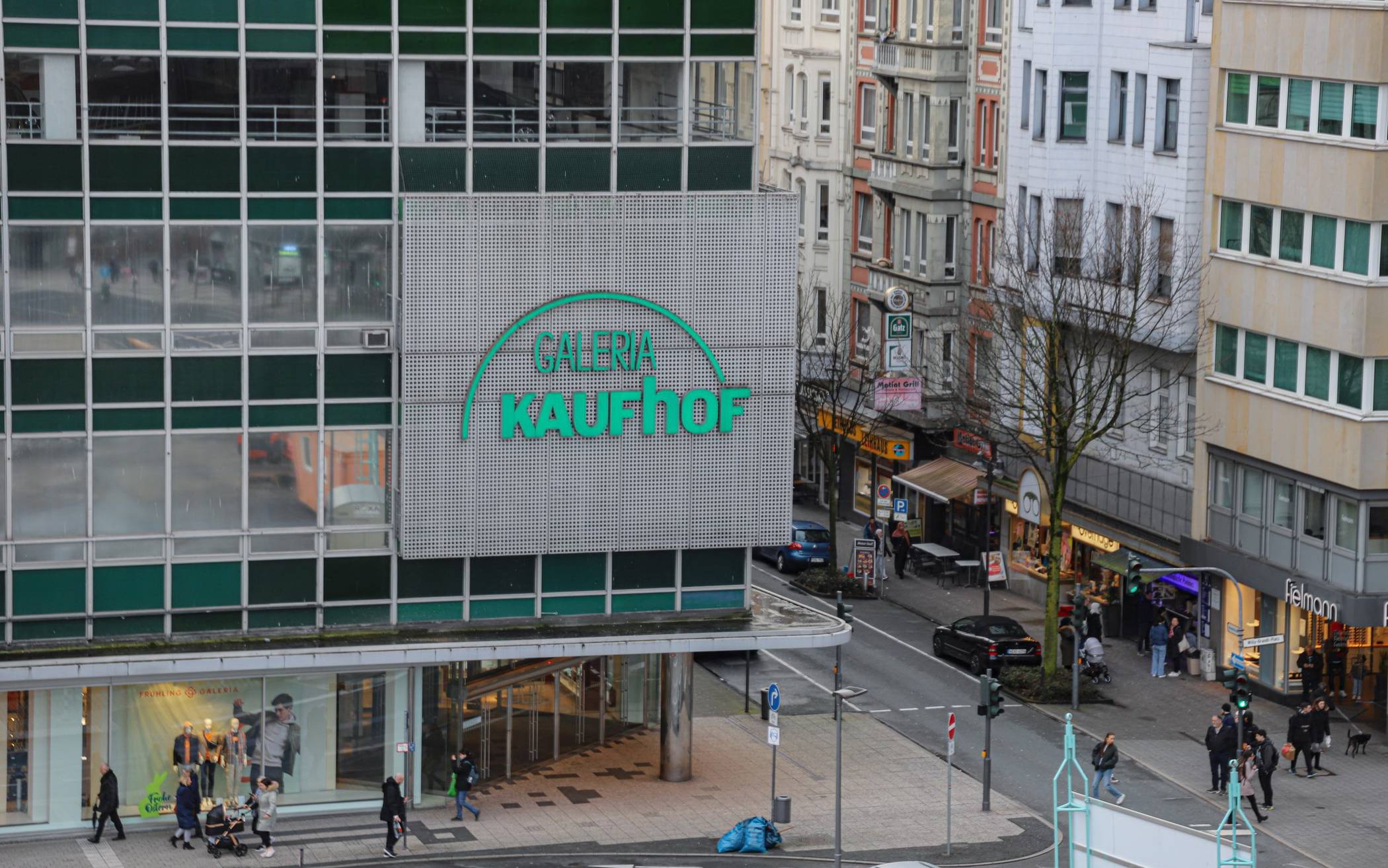 Der Kaufhof an der Neumarktstraße.