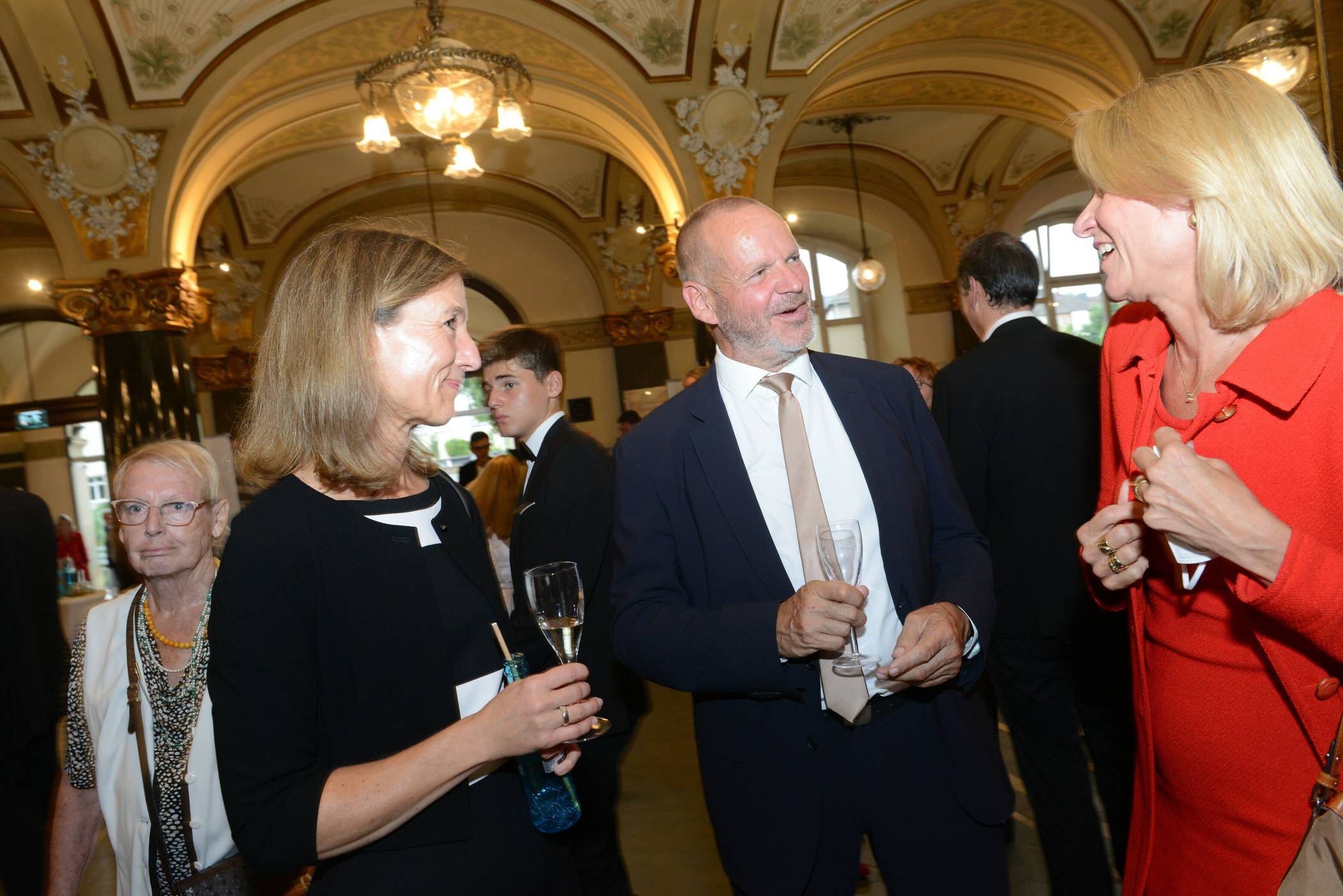 Vorgänger Bernhard Kempen in der Historischen Stadthalle.