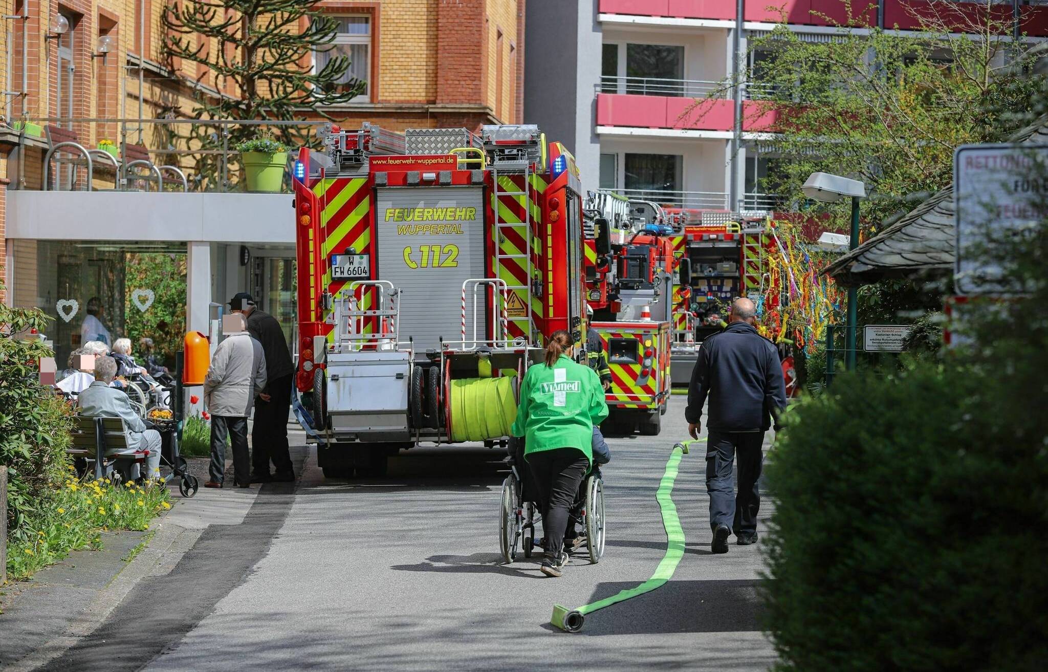 Brand in Alten- und Pflegeheim-Hochhaus​ in Wuppertal