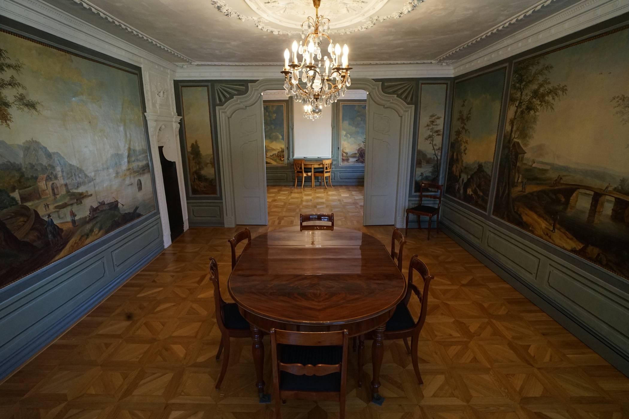 Blick ins Engelshaus.