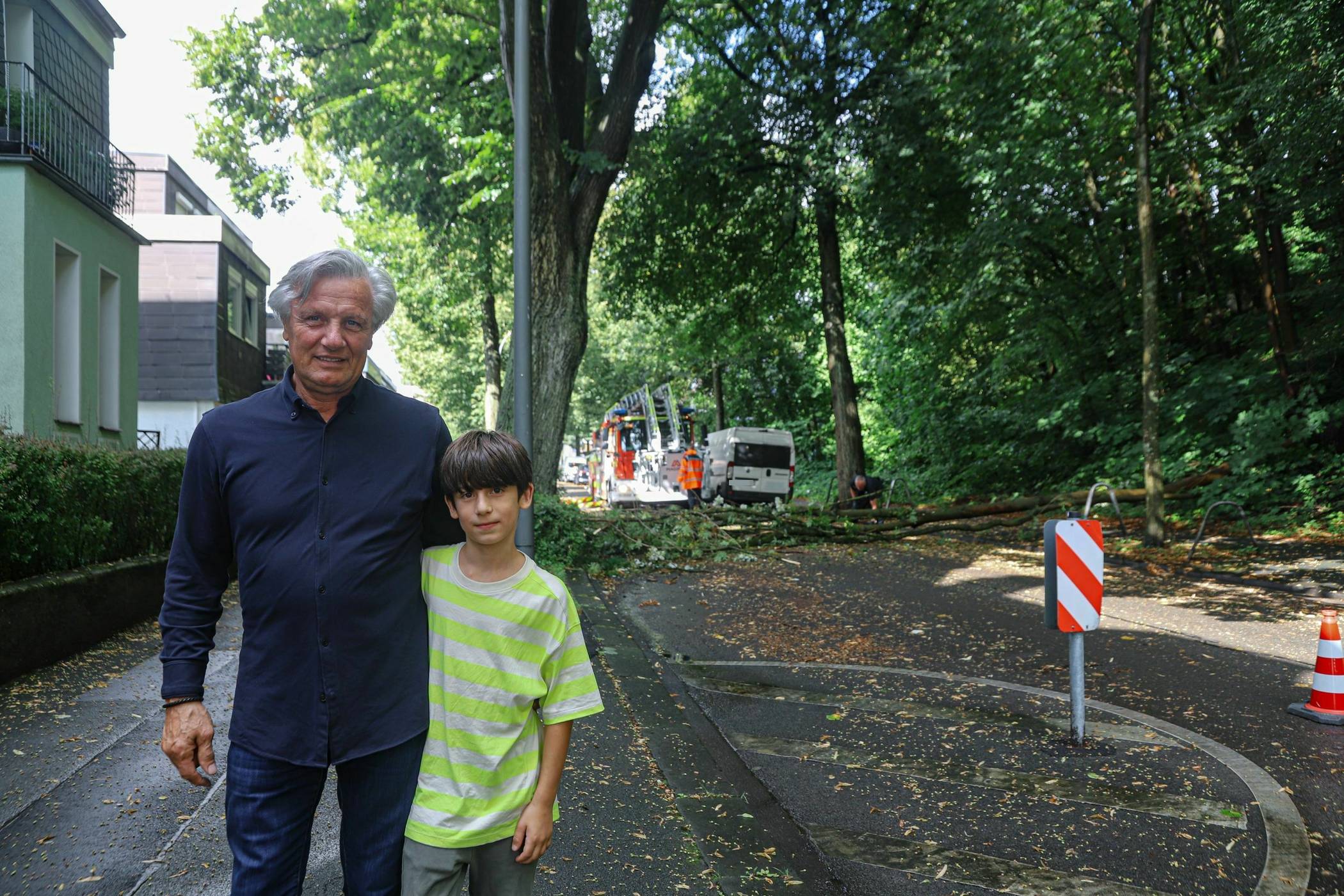 Maris Mazza mit seinem Vater.