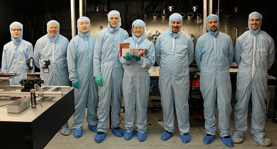  Stolz auf ihren Erfolg mit dem SHI: Das Team des Instituts der Stratosphäre (FZ Jülich) und der Bergischen Universität Wuppertal. 