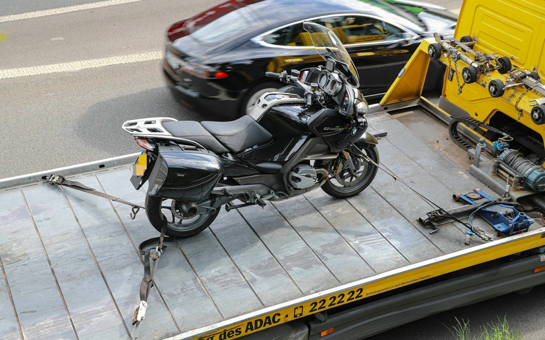 Zwei Motorräder: Unfall auf A46​ in Wuppertal