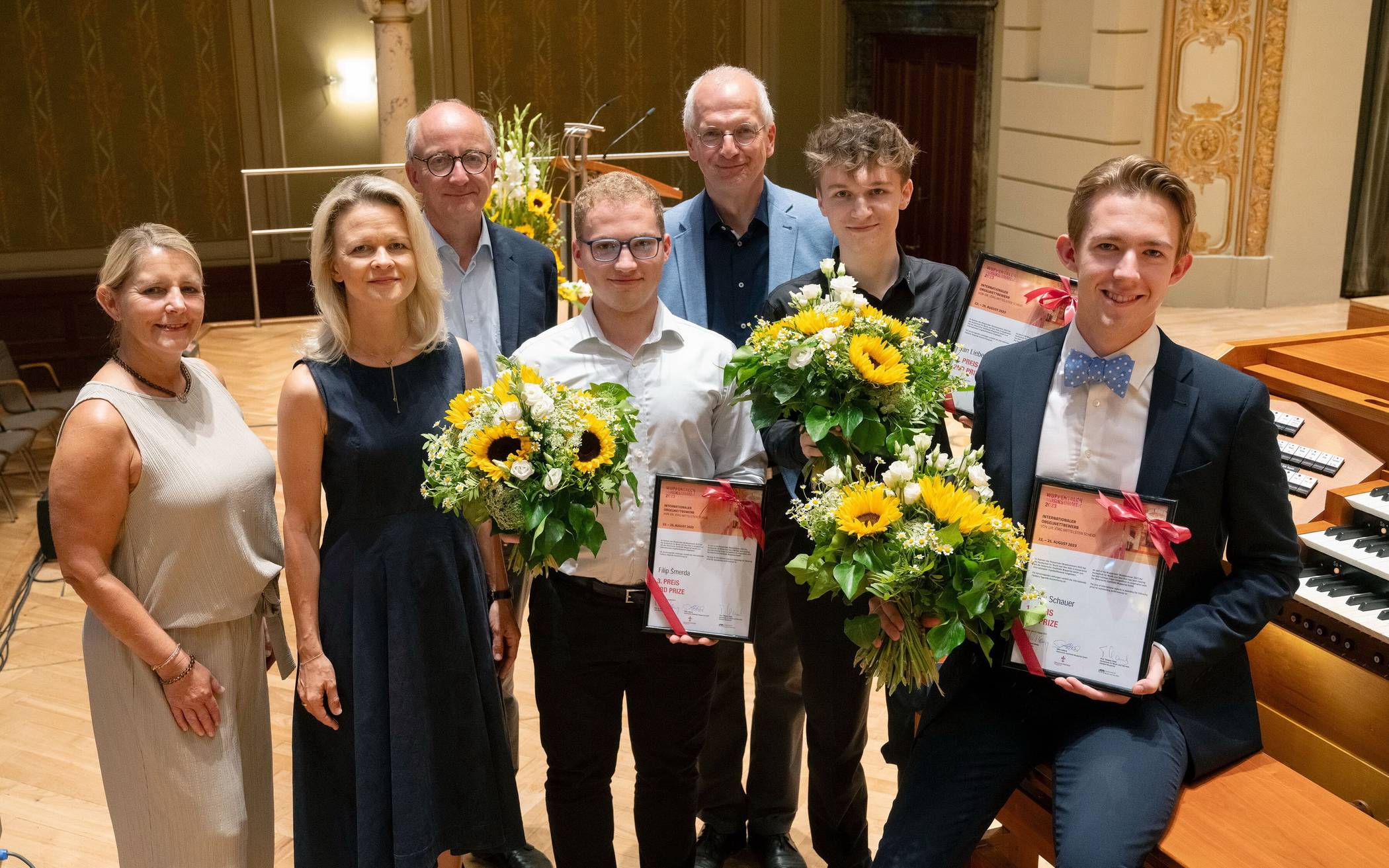 Jonas Schauer gewinnt internationalen Orgelwettbewerb