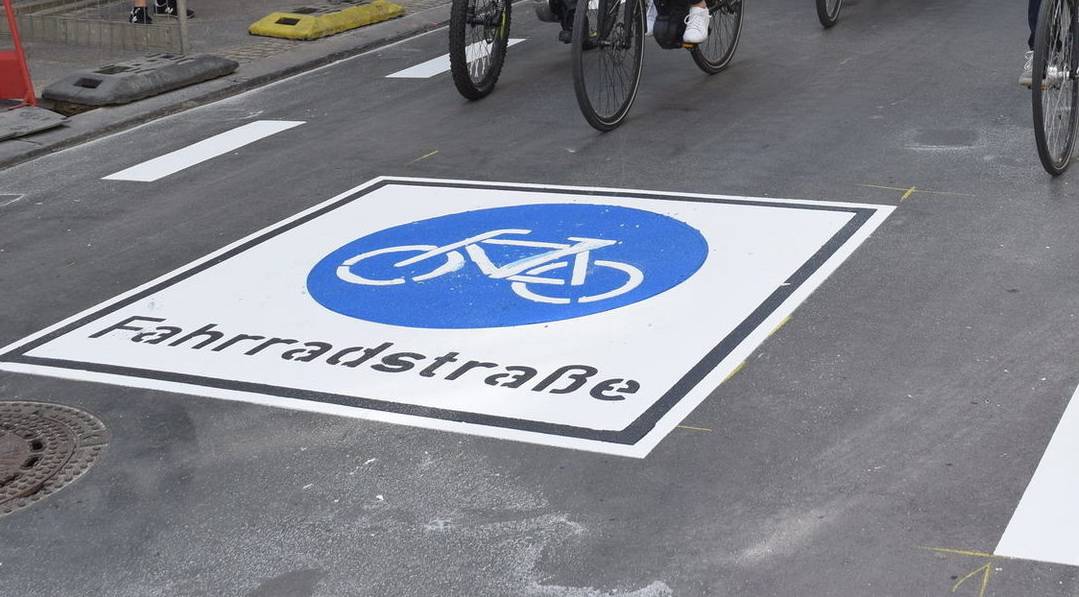 Auch die Tönniesstraße ist nun Fahrradstraße
