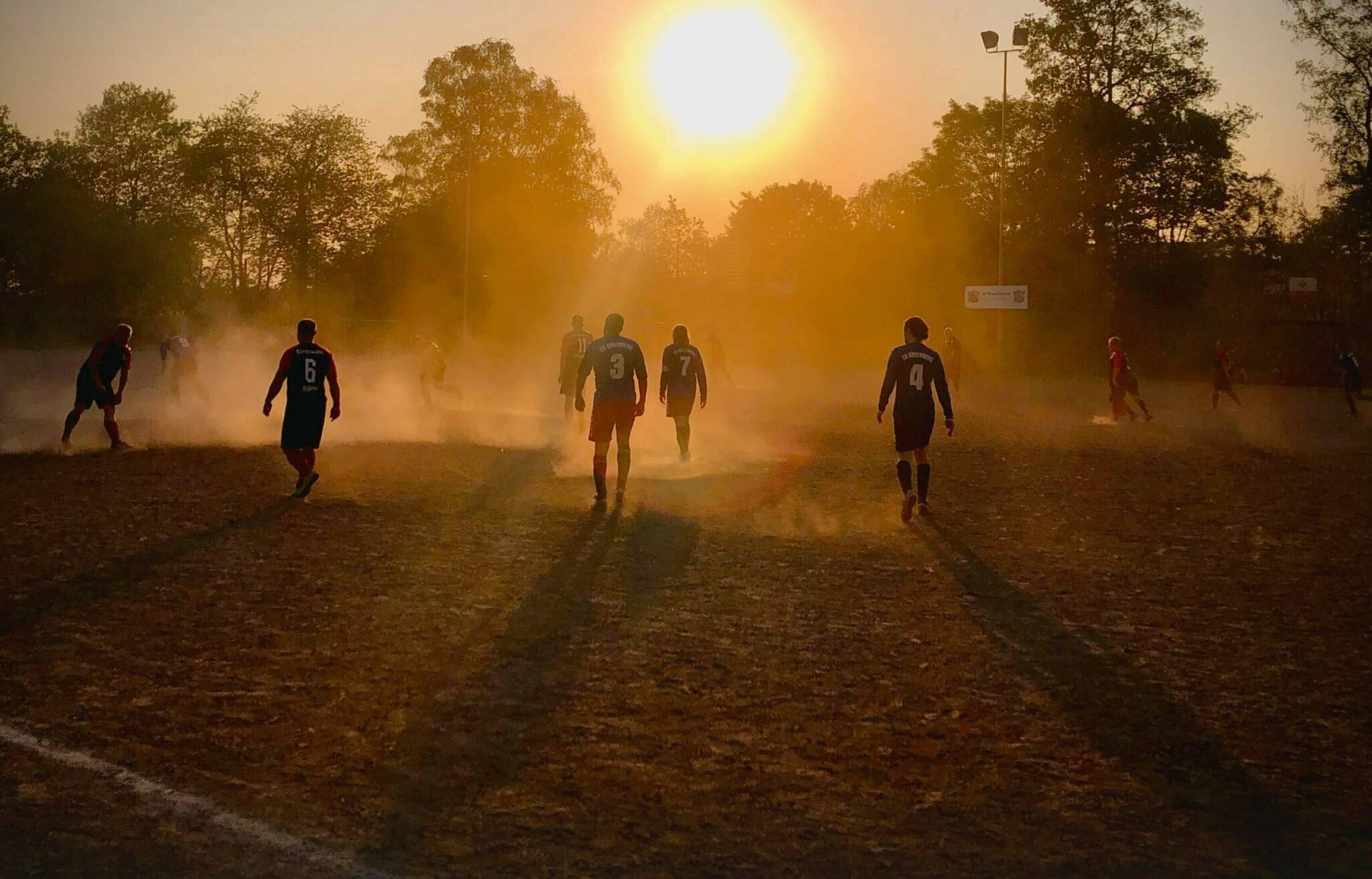 Johannes Butterweck: Momentaufnahme während des Spiels der SG Arrenberg gegen Eintracht...