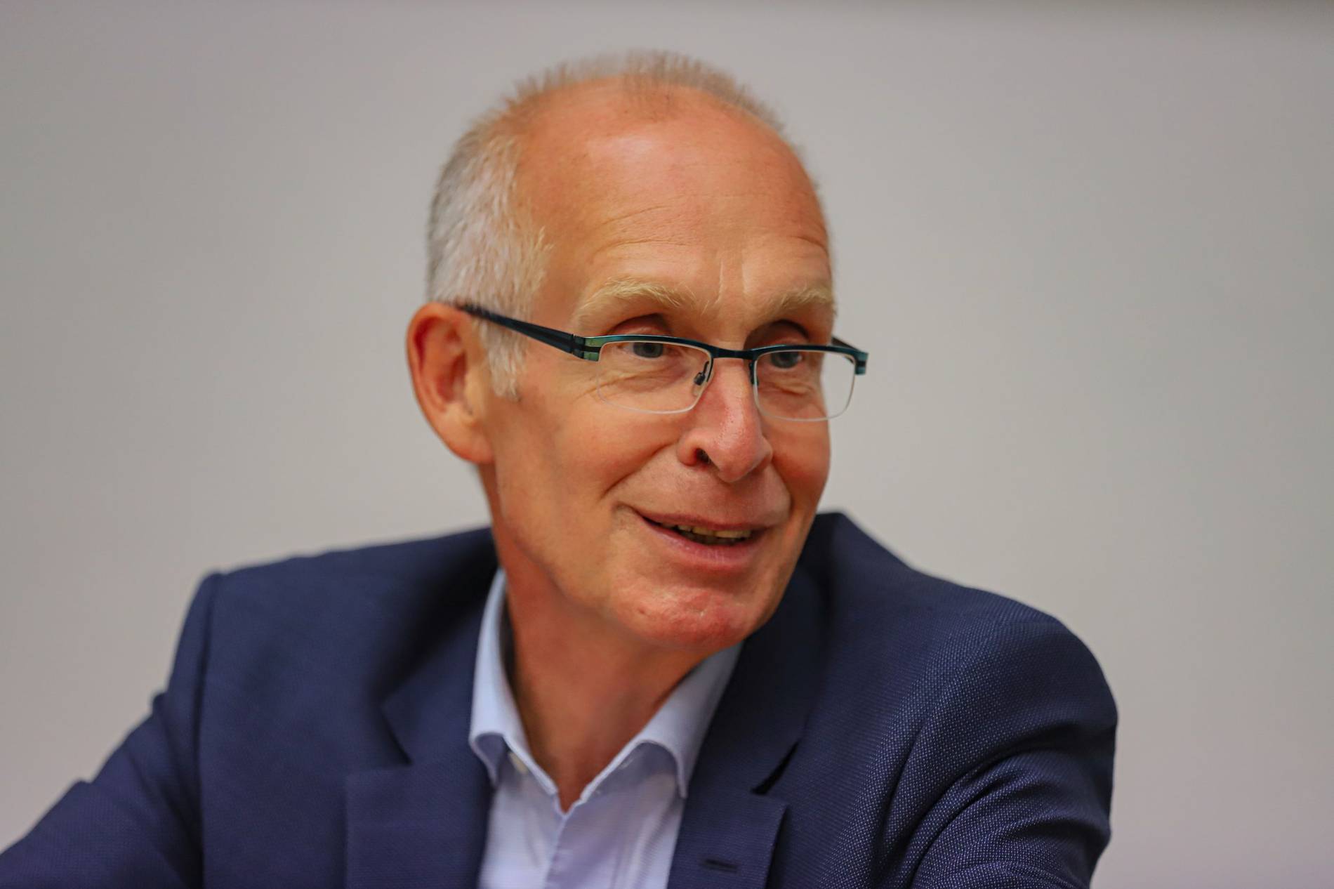 Kinderarzt Ulrich Kuhn Und Stefan Gaißer Rezensionen Dezernent Stefan Kühn: „War mir eine Herzensangelegenheit“