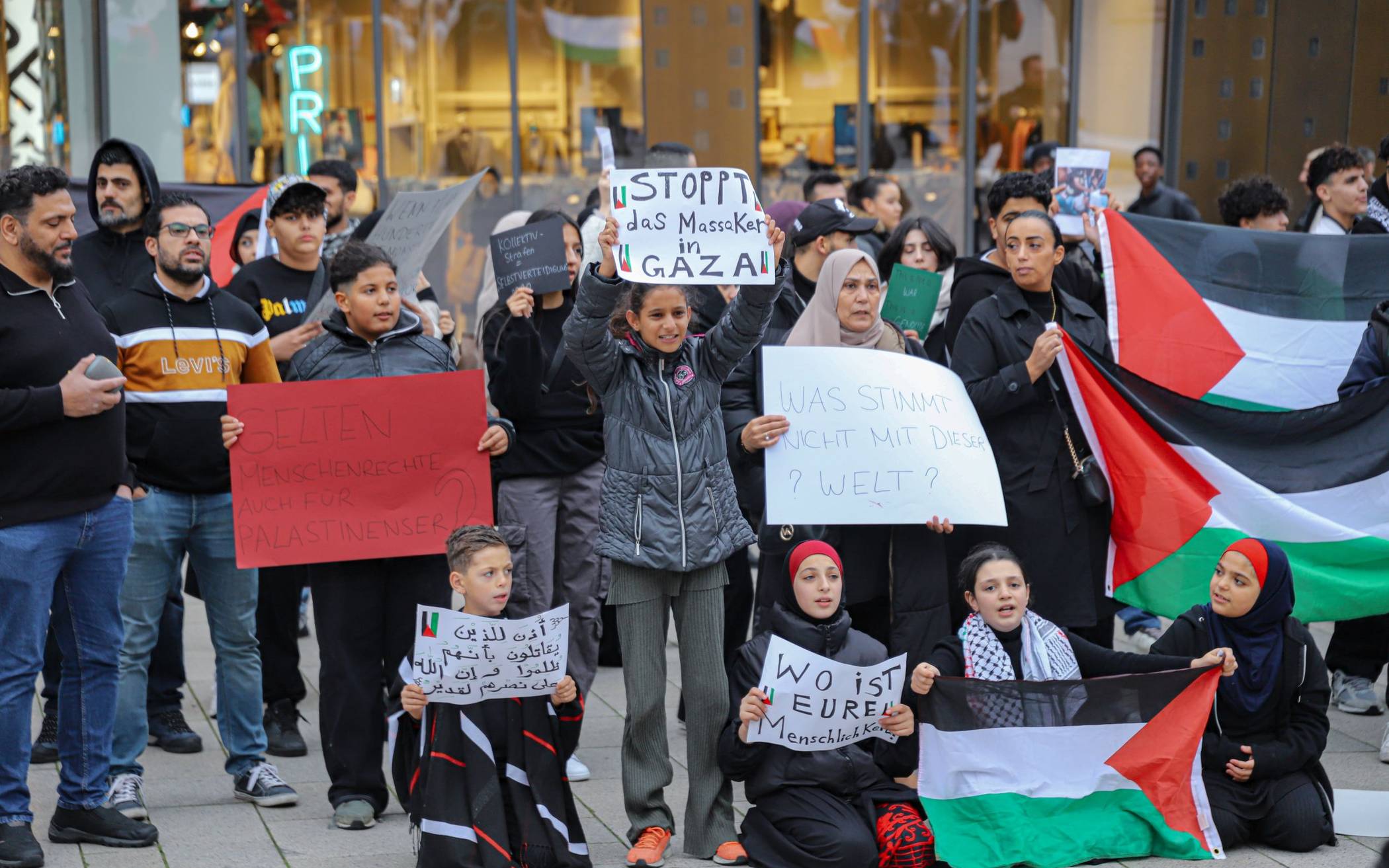 Palästina-Demo auf dem Neumarkt